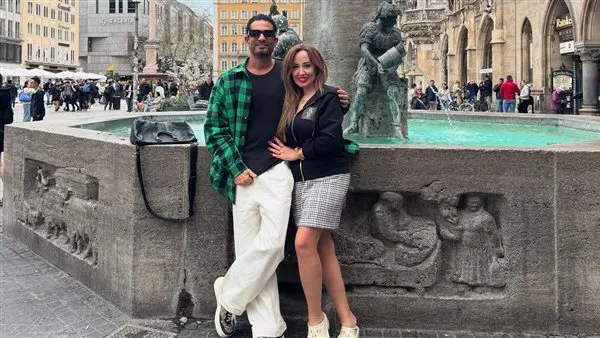 لا يوجد ما يصف الحب.. عمرو سعد يشارك صورة رومانسية مع زوجته لا يوجد ما يصف الحب.. عمرو سعد يشارك صورة رومانسية مع زوجته