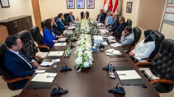 وزير الصناعة يشارك في الاجتماع الدوري للجمعية العامة لشركة الجسر العربي