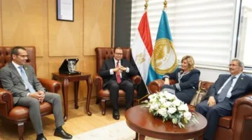 رئيس “الهيئة المعنية بالاعتماد والرقابة الصحية” يستقبل وفد اتحاد المستشفيات العربية لمناقشة أفق التعاون المشترك.
