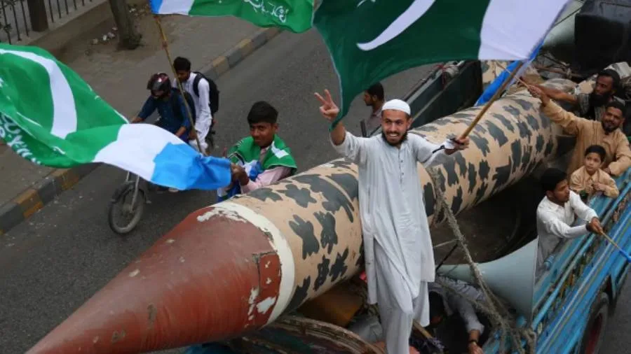 عاجل.. “مودي” يوجه رسالة إلى “باكستان”: نعبد شاكتي وماهسورا وقد اقتحمنا أراضيكم ثلاث مرات وهاجمناكم عاجل.. “مودي” يوجه رسالة إلى “باكستان”: نعبد شاكتي وماهسورا وقد اقتحمنا أراضيكم ثلاث مرات وهاجمناكم