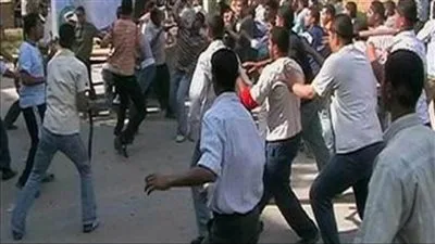 مقتل شخصين وإصابة آخر جراء مشاجرة تتعلق بنزاع مالي في دار السلام بسوهاج. مقتل شخصين وإصابة آخر جراء مشاجرة تتعلق بنزاع مالي في دار السلام بسوهاج.