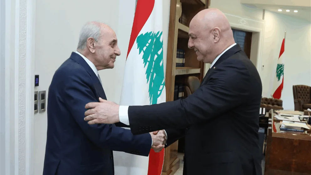 بري يلتقي عون في بعبدا: الاجتماع كان ناجحاً جداً بري يلتقي عون في بعبدا: الاجتماع كان ناجحاً جداً