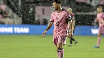 ميسي يتوج بجائزة استثنائية في الدوري الأمريكي