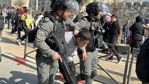 المجلس الوطني الفلسطيني يرفض قرار الاحتلال بترحيل أربعة مقدسيين إلى الضفة الغربية المجلس الوطني الفلسطيني يرفض قرار الاحتلال بترحيل أربعة مقدسيين إلى الضفة الغربية