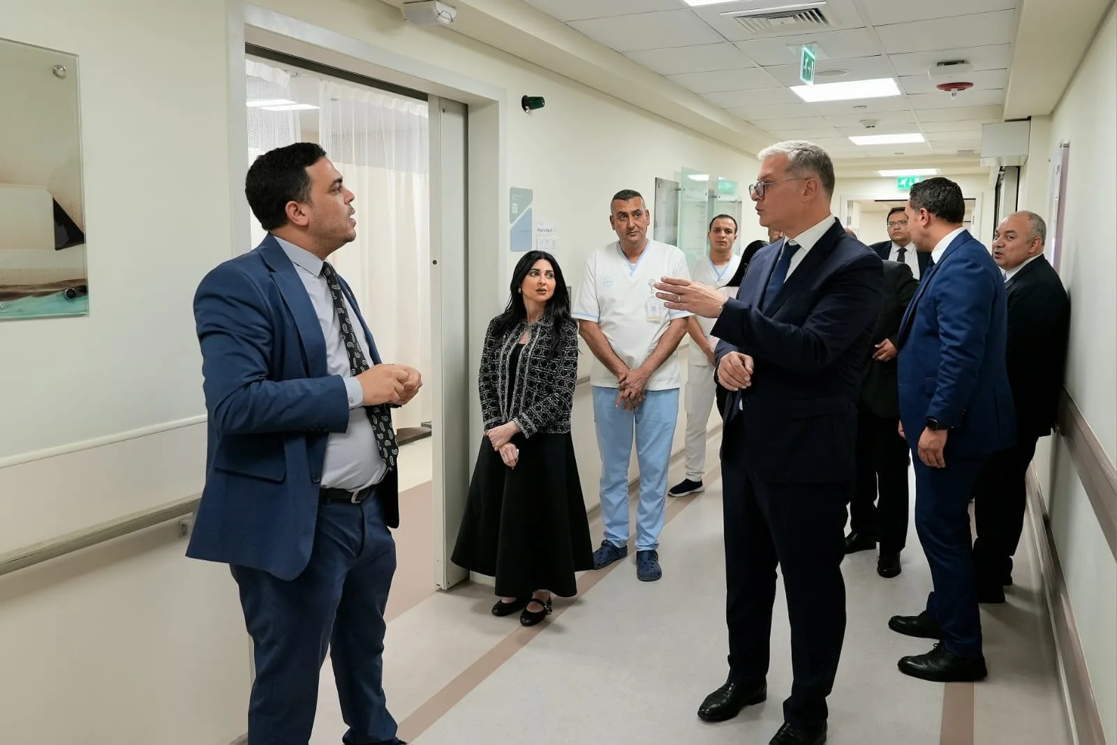 وزارة البترول تؤكد مواصلتها تقديم الدعم لمستشفى “أهل مصر” لعلاج الحروق دون تحمل تكاليف. وزارة البترول تؤكد مواصلتها تقديم الدعم لمستشفى “أهل مصر” لعلاج الحروق دون تحمل تكاليف.
