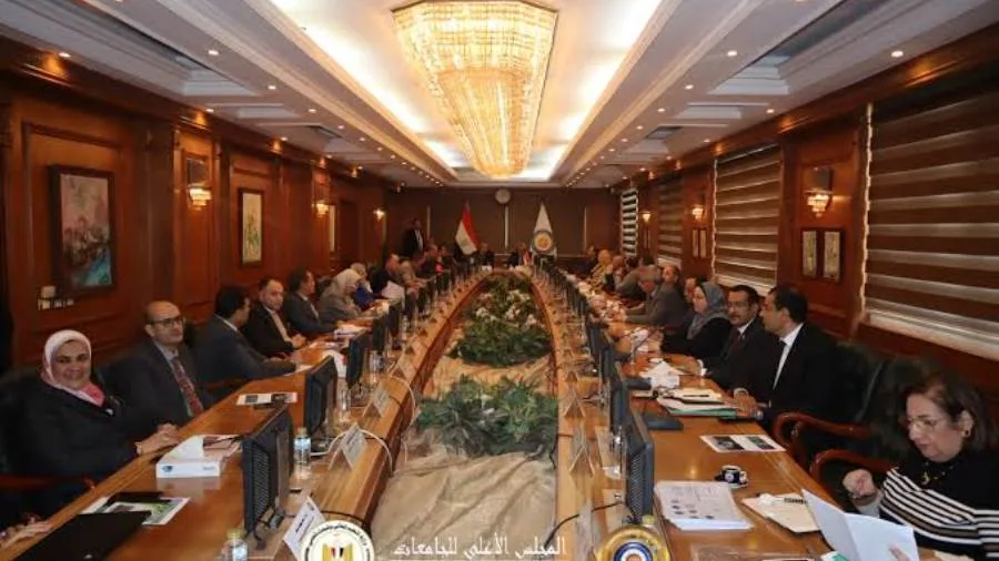 المجلس الأعلى للبحث العلمي والدراسات العليا ينظم اجتماعًا دوريًا. المجلس الأعلى للبحث العلمي والدراسات العليا ينظم اجتماعًا دوريًا.