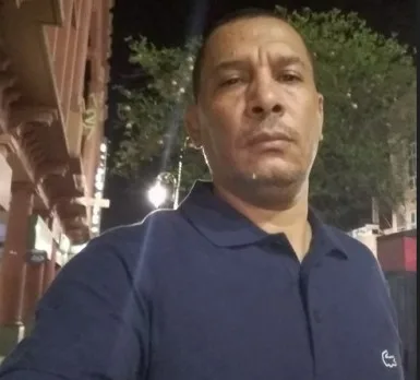 الدكتور سيداتي أحمد الهيبة ماء العينين: تحليل نفسي لظاهرة وسائل التواصل الاجتماعي الدكتور سيداتي أحمد الهيبة ماء العينين: تحليل نفسي لظاهرة وسائل التواصل الاجتماعي