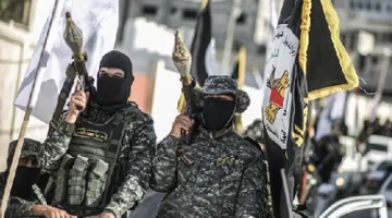 غزة: “سرايا القدس” تعلن عن مقتل وإصابة 10 جنود إسرائيليين جراء هجوم في شرق خان يونس بجنوب القطاع.