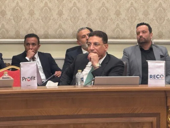 الرئيس التنفيذي لشركة «الصفوة للتطوير العمراني SUD» يشارك في حلقة النقاش لـ«Ethmar» الرئيس التنفيذي لشركة «الصفوة للتطوير العمراني SUD» يشارك في حلقة النقاش لـ«Ethmar»