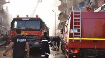 إخماد حريق كبير في محل إطارات بالمنيا