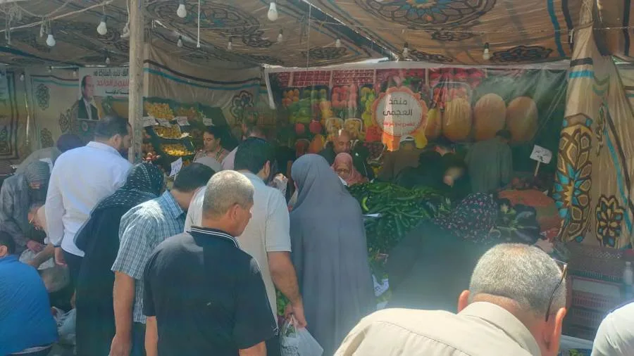 محافظ الدقهلية: استمرار إقامة سوق اليوم الواحد كل خميس وجمعة أسبوعيًا محافظ الدقهلية: استمرار إقامة سوق اليوم الواحد كل خميس وجمعة أسبوعيًا