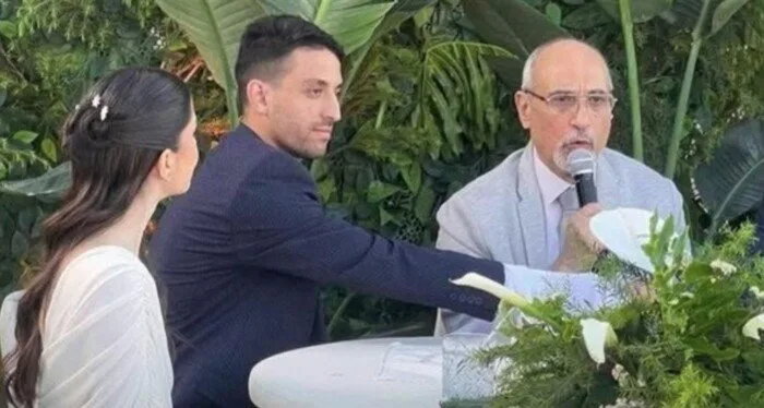 طاهر محمد طاهر يحتفل بإتمام خطوبته قبل التوجه إلى المونديال «صور» طاهر محمد طاهر يحتفل بإتمام خطوبته قبل التوجه إلى المونديال «صور»
