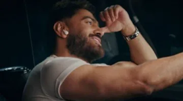 «حبيبي تقلان».. تامر حسني يطلق أحدث أغانيه من ألبومه الجديد “لينا معاد”