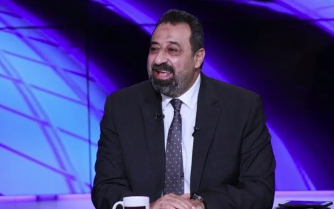مجدي عبد الغني يعلن عن لاعبي الأهلي المدخنين: «بركات وأبو زيد وإكرامي» مجدي عبد الغني يعلن عن لاعبي الأهلي المدخنين: «بركات وأبو زيد وإكرامي»