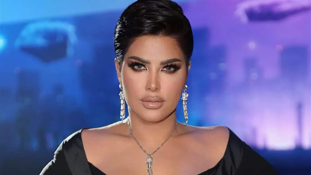شمس الكويتية تثير الجدل بتصريحاتها عن الدين وموجة من الغضب تواجهها شمس الكويتية تثير الجدل بتصريحاتها عن الدين وموجة من الغضب تواجهها