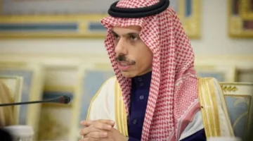 وزير الخارجية السعودي يزور الضفة الغربية في موعد نادر يوم الأحد