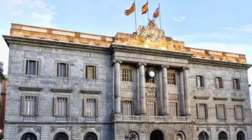 بلدية برشلونة تنهي علاقاتها مع إسرائيل وتعلق اتفاقية التوأمة مع تل أبيب