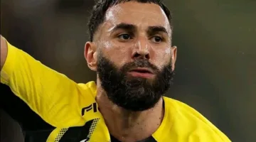 بنزيما يقود اتحاد جدة للظفر بكأس خادم الحرمين الشريفين بعد انتصار ساحق على القادسية