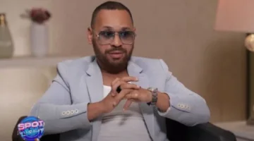 محمد الريفي: «هيجنني» أفضل أغنية في مسيرتي و«بعت اللي شاريك» ليست تجربة خاصة | فيديو