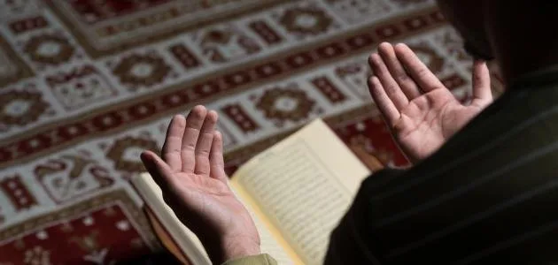 رددها الآن: أفضل الأدعية والأعمال المستحبّة في يوم عرفة 2025 رددها الآن: أفضل الأدعية والأعمال المستحبّة في يوم عرفة 2025