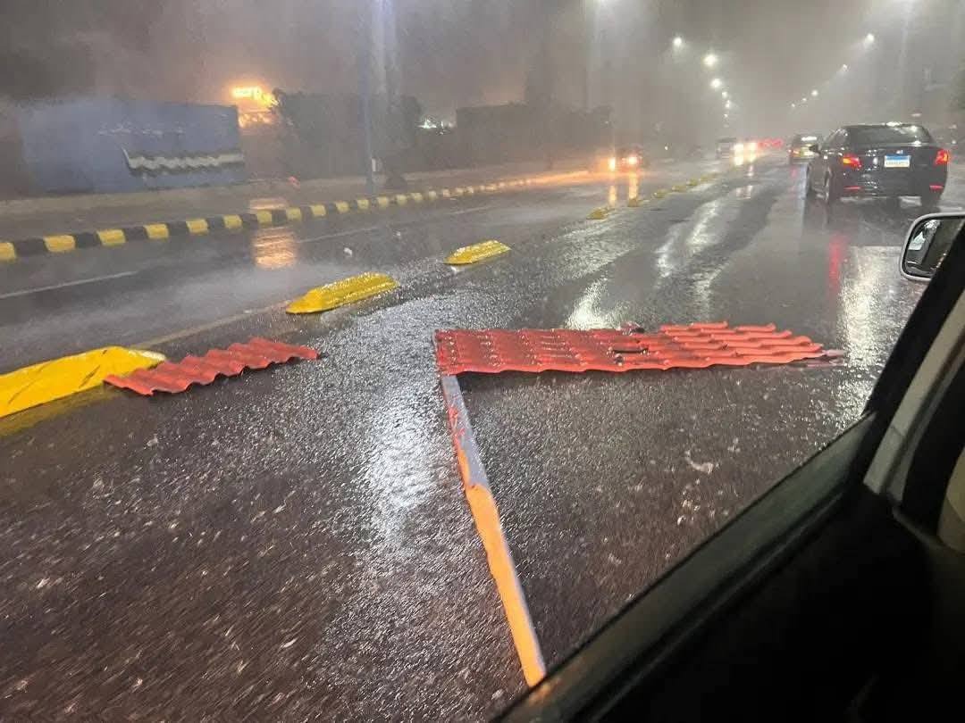 عاصفة رعدية بسواحل الإسكندرية