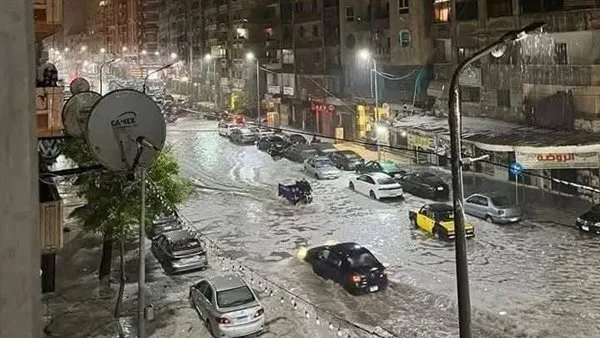 محافظ الإسكندرية يزيد حالة الطوارئ في كافة الجهات التنفيذية بسبب سوء الأحوال الجوية محافظ الإسكندرية يزيد حالة الطوارئ في كافة الجهات التنفيذية بسبب سوء الأحوال الجوية