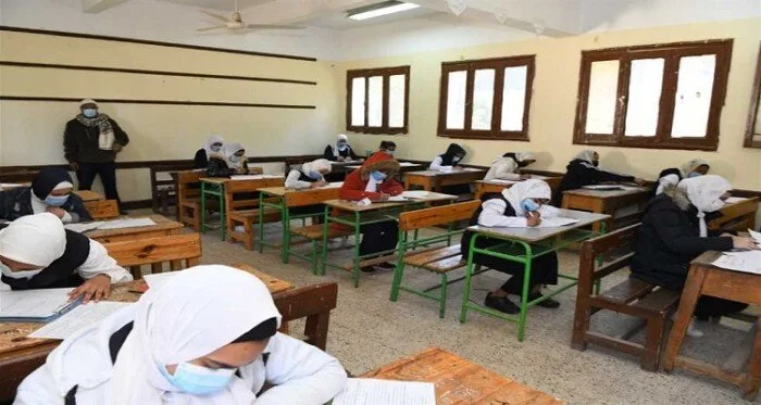تأجيل امتحانات الشهادة الإعدادية في البحيرة لمدة ساعة بسبب سوء الأحوال الجوية تأجيل امتحانات الشهادة الإعدادية في البحيرة لمدة ساعة بسبب سوء الأحوال الجوية