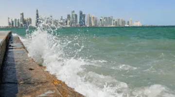 الأرصاد الجوية تنبه من رياح عاتية على السواحل وفي البحر المفتوح
