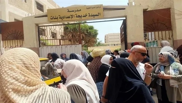 أحدث المعلومات حول امتحانات الشهادة الإعدادية 2025 وجهود مكافحة الغش في اللجان أحدث المعلومات حول امتحانات الشهادة الإعدادية 2025 وجهود مكافحة الغش في اللجان