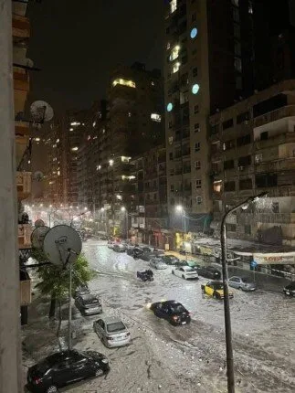 تقرير عن الطقس الحالي في الإسكندرية: الأمطار والثلوج تغمر الشوارع ورفع حالة الطوارئ مستمر. تقرير عن الطقس الحالي في الإسكندرية: الأمطار والثلوج تغمر الشوارع ورفع حالة الطوارئ مستمر.
