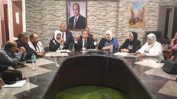 وكيل “تعليم الجيزة”: الالتزام التام بتطبيق الإجراءات خلال امتحانات الشهادة الإعدادية وكيل “تعليم الجيزة”: الالتزام التام بتطبيق الإجراءات خلال امتحانات الشهادة الإعدادية