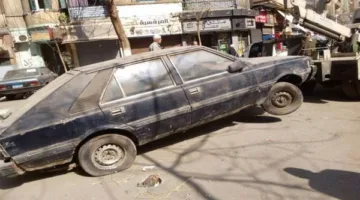 إزالة 39 سيارة ودراجة نارية مهجورة ومتضررة من الشوارع