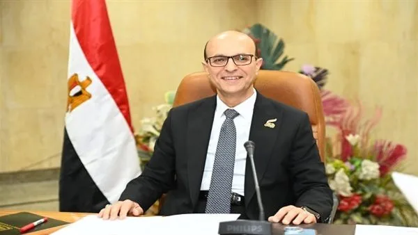 رئيس جامعة أسيوط يوافق على تحديثات وتعيينات جديدة لتعزيز آلية العمل
