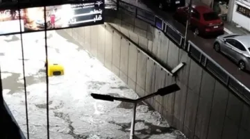 إرشادات أثناء العاصفة: خطوات سهلة لحماية نفسك وعائلتك من المخاطر