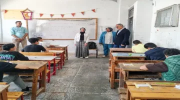 محافظ الإسكندرية يتابع امتحانات الشهادة الإعدادية ويأمر بتوفير بيئة آمنة للطلاب.