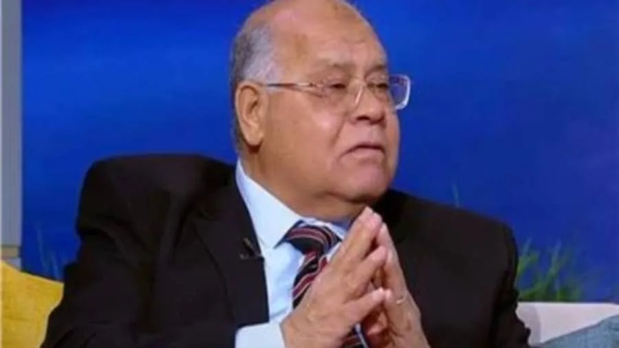 “رئيس الجيل” يطالب بتعزيز الصناعات الاستراتيجية من أجل تحقيق الاكتفاء الذاتي وتقليل الاعتماد على الواردات. “رئيس الجيل” يطالب بتعزيز الصناعات الاستراتيجية من أجل تحقيق الاكتفاء الذاتي وتقليل الاعتماد على الواردات.