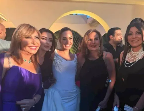رضوى الشربيني تقدم تهانيها لأمينة خليل في زفافها بكلمات مؤثرة رضوى الشربيني تقدم تهانيها لأمينة خليل في زفافها بكلمات مؤثرة