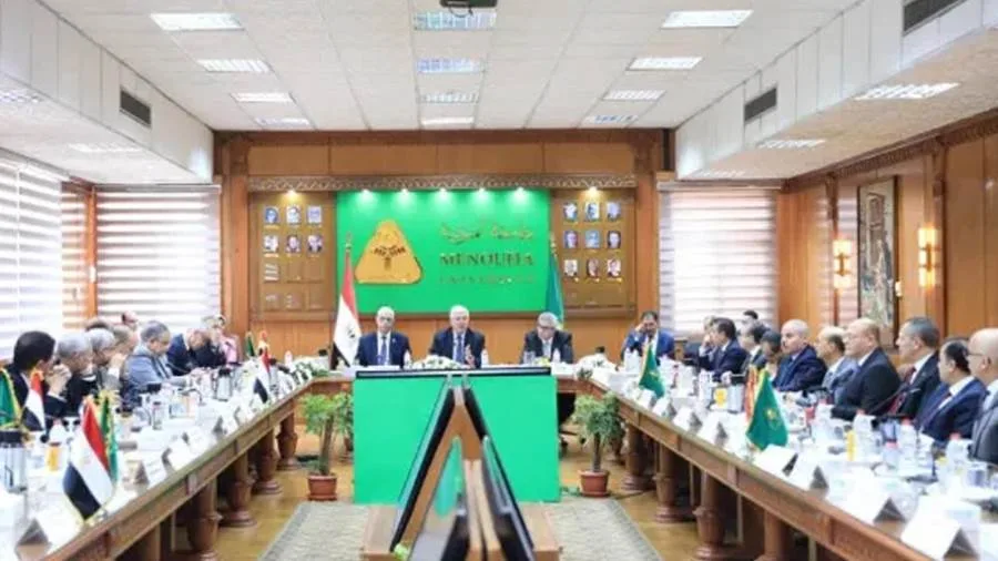 المجلس الأعلى للجامعات يوافق على معايير تنسيق القبول في الجامعات الحكومية والمعاهد المجلس الأعلى للجامعات يوافق على معايير تنسيق القبول في الجامعات الحكومية والمعاهد