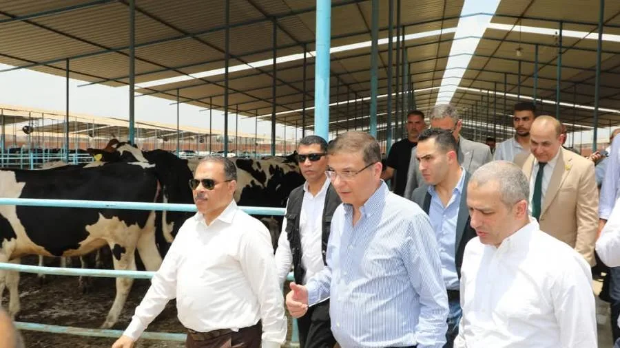 وزير الزراعة ورئيس البنك الزراعي يطلقان المرحلة الثانية من مشروع “إحلم” وزير الزراعة ورئيس البنك الزراعي يطلقان المرحلة الثانية من مشروع “إحلم”