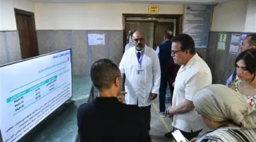 وزير الصحة يزور مستشفى الحمام المركزي في محافظة مطروح