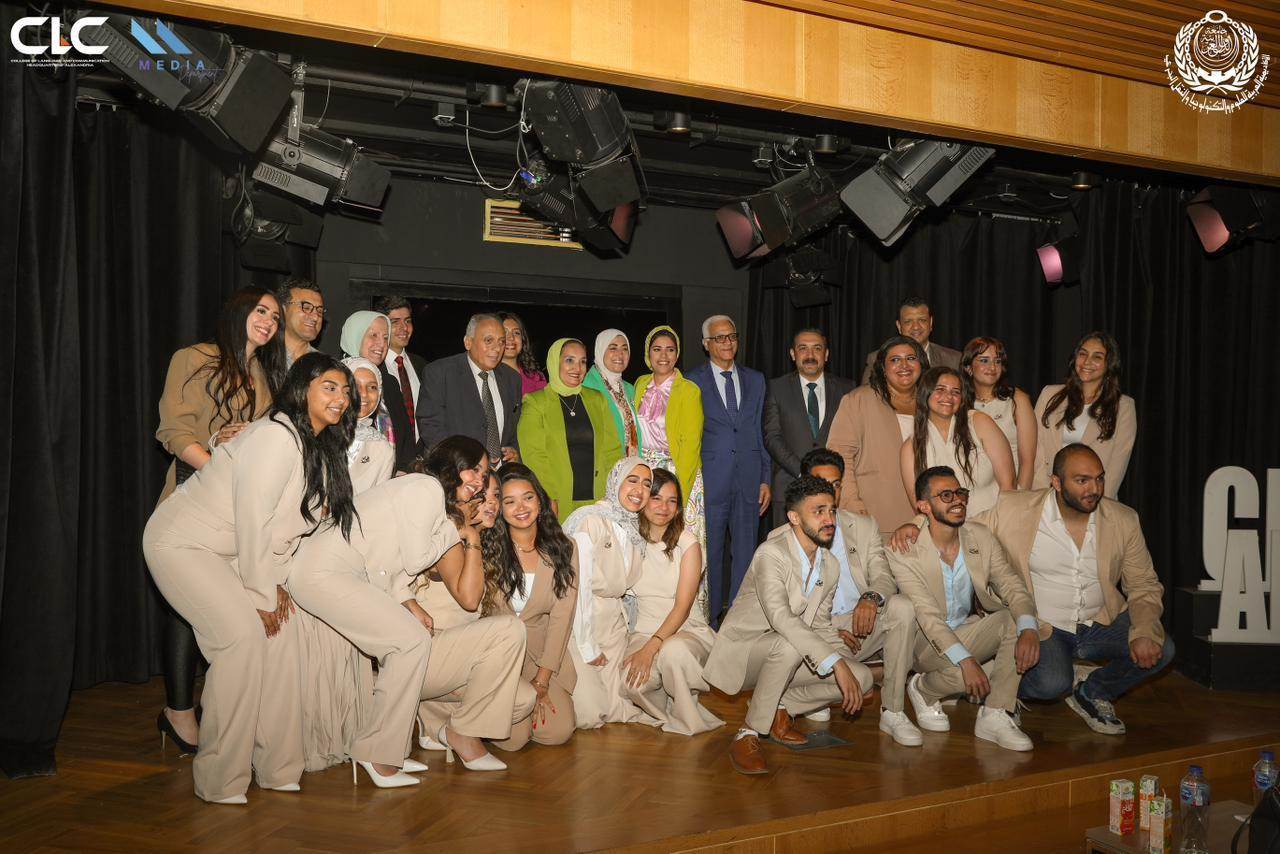 مناقشة مشروعات تخرج طلاب دفعة 2025، وجاء الحدث هذا العام تحت شعار " الإعلام من أجل غد مستدام"،