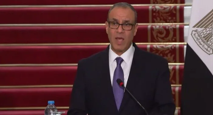 وزير الخارجية يناقش مع نظيره الجامبي تعزيز التعاون التجاري وتوسيع فرص الاستثمار. وزير الخارجية يناقش مع نظيره الجامبي تعزيز التعاون التجاري وتوسيع فرص الاستثمار.