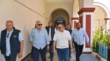 محافظ أسيوط ووزير الري يزوران مشاريع تنظيف ترعة المعنا وكوبري السنط ومخرج الترعة الإبراهيمية