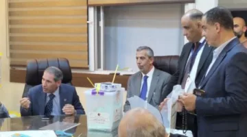 قائل عبارة “سنرتدي زي الجيش العربي ضد إسرائيل” يصبح نقيباً.. سيناريو “إبعاد الإسلاميين” يفشل في “نقابة المحامين” الأردنيين بعد استبعادهم من “نقابة الأطباء والصيادلة” وتهميشهم في “نقابة المهندسين” مع تصويت لصالح الخط الوطني.