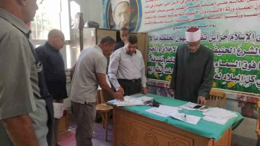 رئيس قطاع المناطق بالأزهر من سوهاج: اجعلوا التركيز سلاحكم والتفوق هدفكم. رئيس قطاع المناطق بالأزهر من سوهاج: اجعلوا التركيز سلاحكم والتفوق هدفكم.