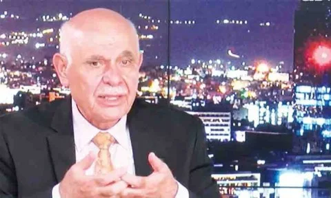 جنرال بارز يدعو إلى “العودة في مواجهة التهجير”: “افتحوا الحدود لعودة أكثر من 10 ملايين فلسطيني وأردني” ويشير إلى أن “التأخير من جانبنا يمنح العدو الفرصة لفرض إرادته”.. إسرائيل في الضفة الغربية تطرح معادلة “الموت أو المغادرة” والنقاشات في عمّان تتصاعد. جنرال بارز يدعو إلى “العودة في مواجهة التهجير”: “افتحوا الحدود لعودة أكثر من 10 ملايين فلسطيني وأردني” ويشير إلى أن “التأخير من جانبنا يمنح العدو الفرصة لفرض إرادته”.. إسرائيل في الضفة الغربية تطرح معادلة “الموت أو المغادرة” والنقاشات في عمّان تتصاعد.