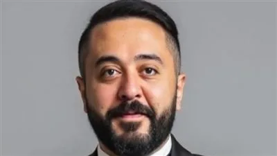 بعد نجاحه في العتاولة 2 خلال رمضان.. عمرو عبد العزيز يشرع في تصوير مسلسل دكتور بلوجر