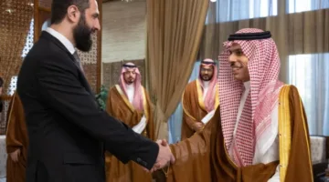 وزير الخارجية يناقش العلاقات الثنائية مع الرئيس السوري