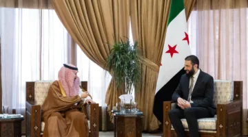 سوريا والسعودية تتباحثان حول علاقاتهما الثنائية ووسائل تعزيز الأمن والاستقرار في المنطقة