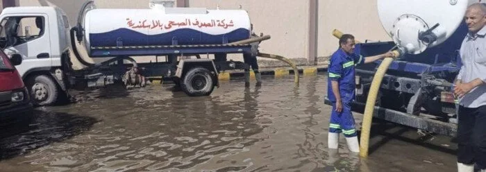 عاصفة الإسكندرية: أحمد موسى يتحدث عن المتشمتين وعودة الحياة إلى طبيعتها عاصفة الإسكندرية: أحمد موسى يتحدث عن المتشمتين وعودة الحياة إلى طبيعتها